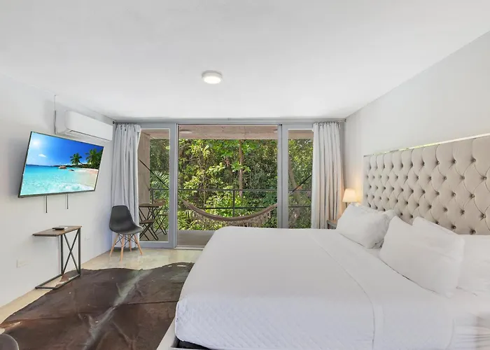 Viento Beach Lodge
